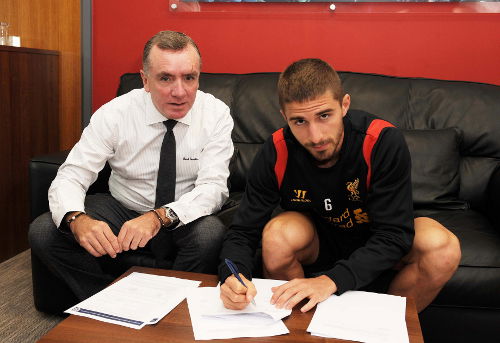 Borini-Liverpool, una foto per una firma preview