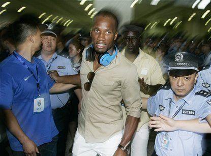 Drogba: delirio in Cina per il suo arrivo preview