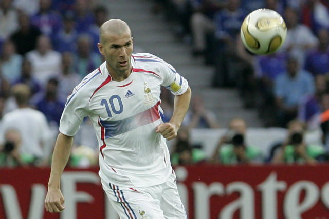 Zidane nuovo allenatore delle giovanili del Real article-post