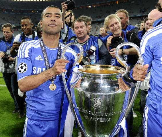 Il Psg non si ferma più: obiettivo Ashley Cole preview