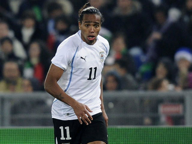 Alvaro Pereira, il terzino che fa impazzire il mercato d’Italia preview