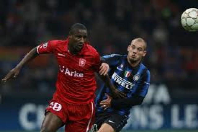 L’agente di Douglas: “Rimane al Twente” preview