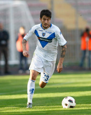 Esclusiva: Cagliari, dopo Casarini assalto a Kone preview