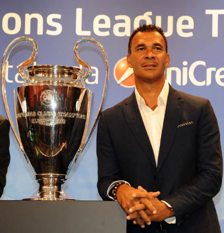 Gullit: “Al Milan va dato tempo di crescere” preview