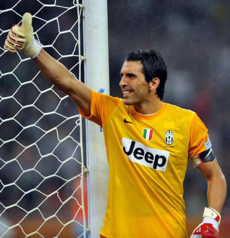 Buffon: “Orgogliosi di essere qua” preview