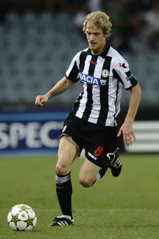 Udinese, è sfida a due per Basta preview