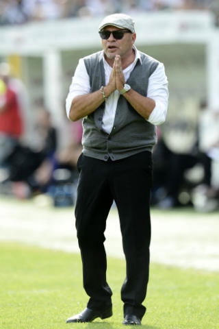 Cosmi: “Non mi muovo da qui!” preview