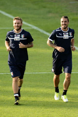 De Rossi-Osvaldo, c’è posta per Zeman preview