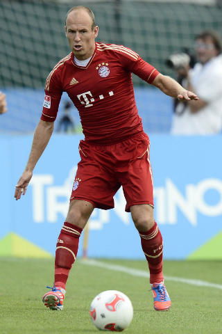 Hoeness: “Robben chiuderà la carriera al Bayern” preview