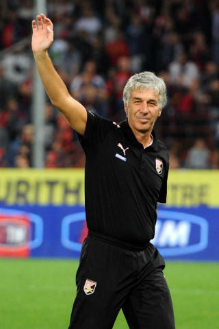 Palermo, Zamparini: “Non esaltiamo troppo Dybala” preview