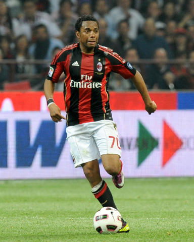 Allegri sceglie Robinho nel tridente anti-Juve preview