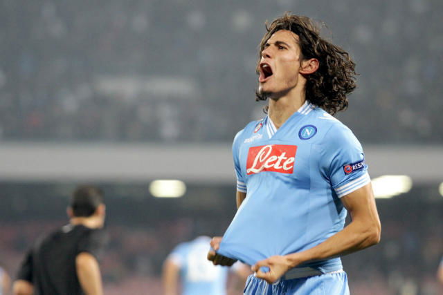 De Laurentis, pronta la super clausola per Cavani article-post