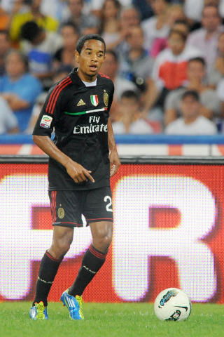 Milan: Emanuelson andrà al Fulham preview