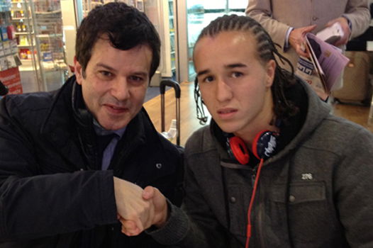 Laxalt all’Inter: la foto esclusiva dell’arrivo preview