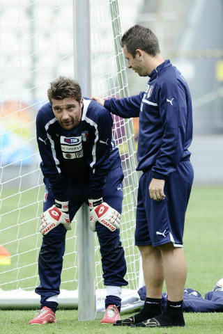 Pastorello: “De Sanctis chiuderà la carriera al Napoli” preview