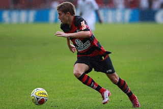 Flamengo: blindato Adryan fino al 2016 preview