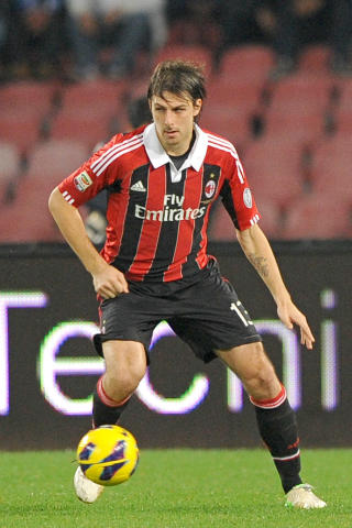 Acerbi:”Non mi va di parlare del Milan. Penso al Chievo” preview