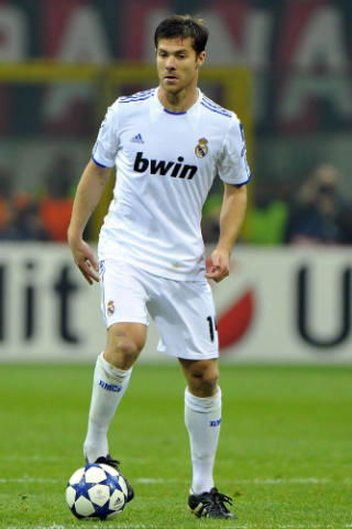 Esclusiva: Xabi Alonso aspetta il via libera di Mou preview