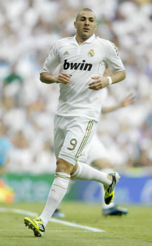 Manchester Utd: se parte Rooney c’è Benzema preview