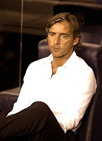 Mancini a Napoli per una visita al sarto di fiducia preview