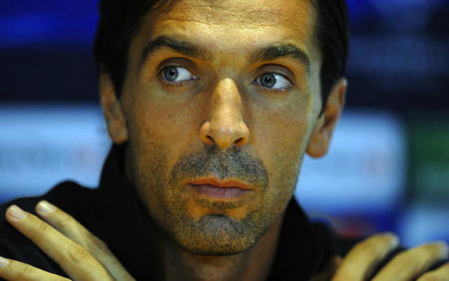 Buffon: “De Rossi sceglierà ciò che è meglio” preview