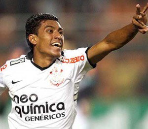 Paulinho: addio Inter vado al Tottenham article-post