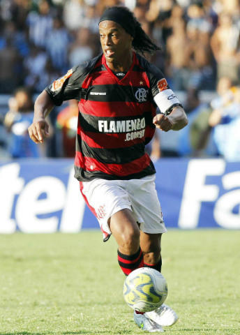 Fanatik: Il Besiktas rilancia per Ronaldinho preview