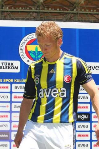 Fulham: Jol ci prova per Dirk Kuyt preview