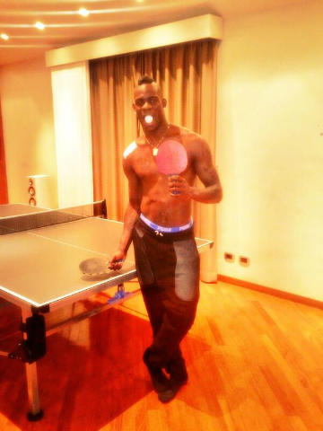Balotelli, il ping pong e le cure del caso preview