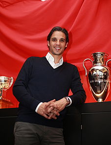 Ufficiale: Nuno Gomes torna al Benfica da dirigente preview