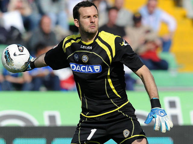 Handanovic con dedica a chi aveva qualche dubbio preview