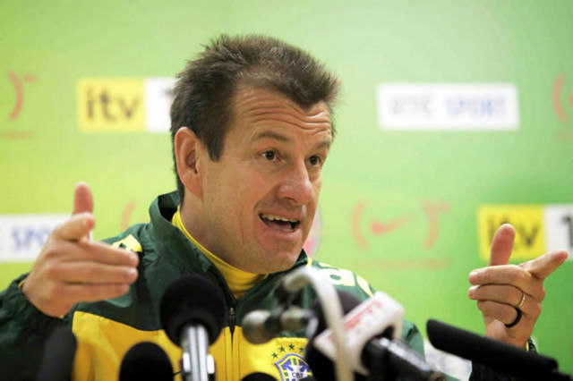 CARLOS DUNGA, A VOLTE RITORNANO article-post