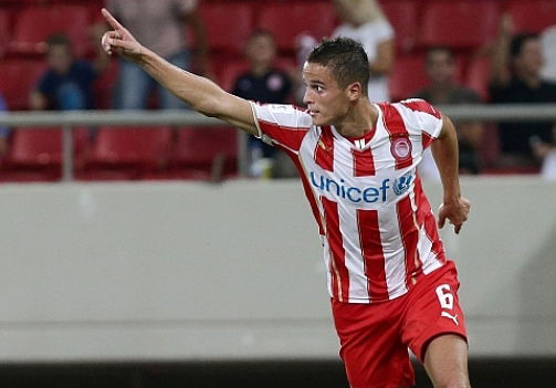 AFELLAY IN SALSA GRECA, UN CALCIO ALLA MALA SORTE preview