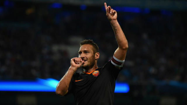 Totti sempre a colori. Roma, sei da Champions preview