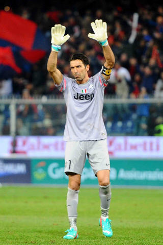 Buffon: “Dedico la vittoria a Morosini e Quattrocchi” preview