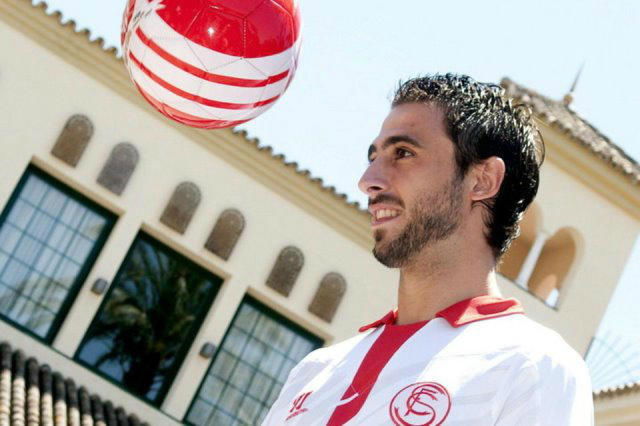 Siviglia, rottura del legamento per Pareja preview