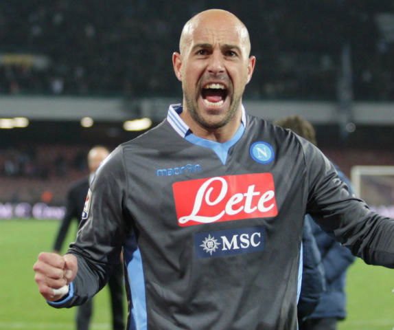 PEPE REINA, NAPOLI RIABBRACCIA IL FIGLIOL PRODIGO preview