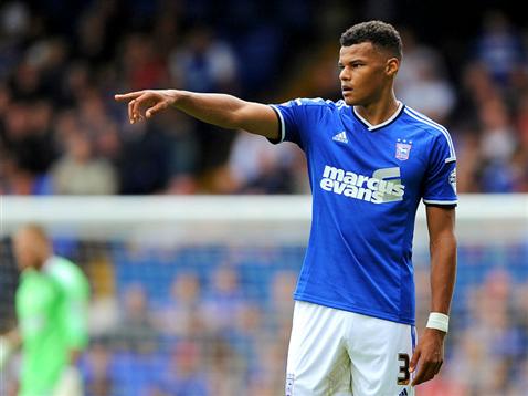 Tyron Mings out per un anno article-post