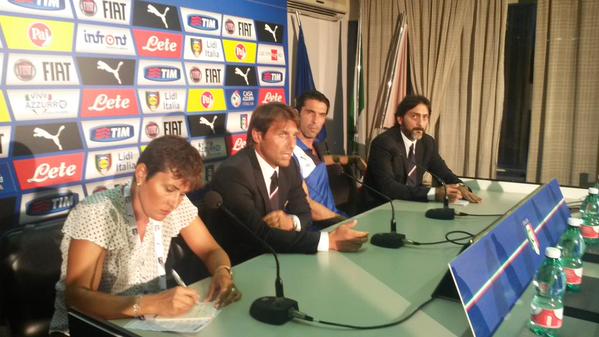 Conte: “Le critiche non mi toccano. Su Buffon…” article-post