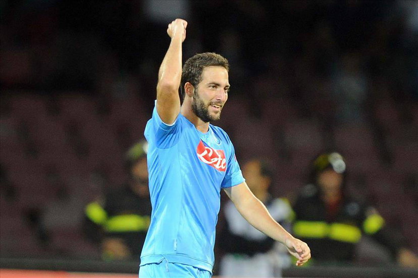 Serie A: il Napoli batte il Chievo e raggiunge il 2° posto preview