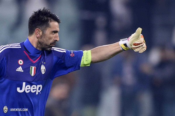 France Football: Buffon e Chiellini nella Top 11 del 2015 article-post