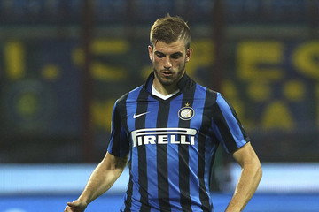 Mirror: Inter, il Watford torna a farsi vivo per Santon preview