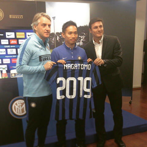 Nagatomo dopo il rinnovo: “Ringrazio i tifosi dell’Inter” preview