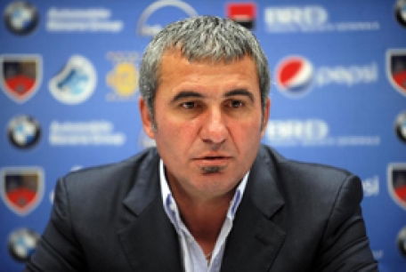 Ufficiale: Viitorul Constanta, si dimette Hagi. Panchina ad Anghel preview