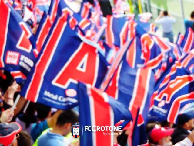 Serie B: stasera il Crotone a Modena, basta 1 punto per fare la storiA preview