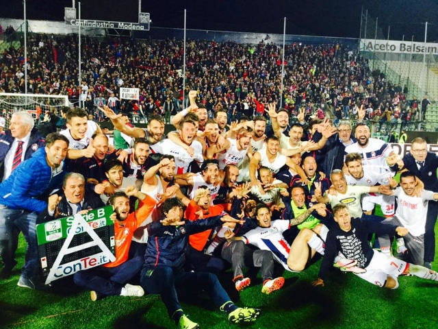 Crotone, può partire la festA: ecco tutte le foto preview