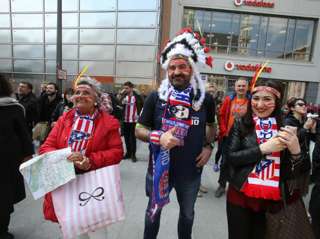 Monaco invasa da 2800 tifosi dell’Atletico Madrid: le foto preview