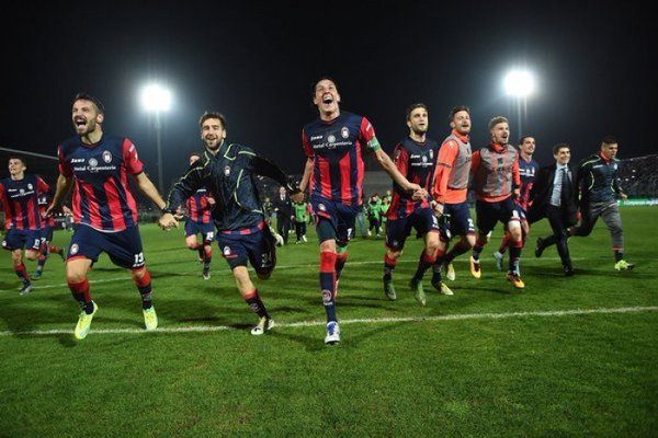 Crotone: la Regione Calabria stanzia 2,5 milioni per lo stadio preview