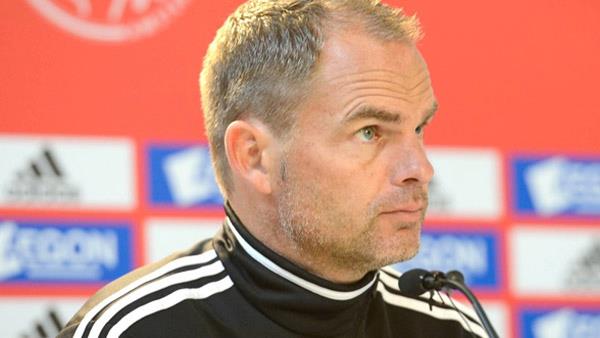 Ufficiale: De Boer lascia l’Ajax, contratto risolto preview
