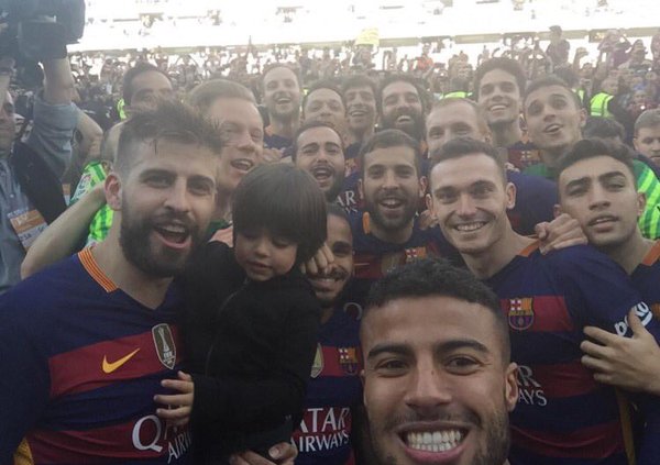 Barcellona, è festa grande: ecco tutte le foto article-post